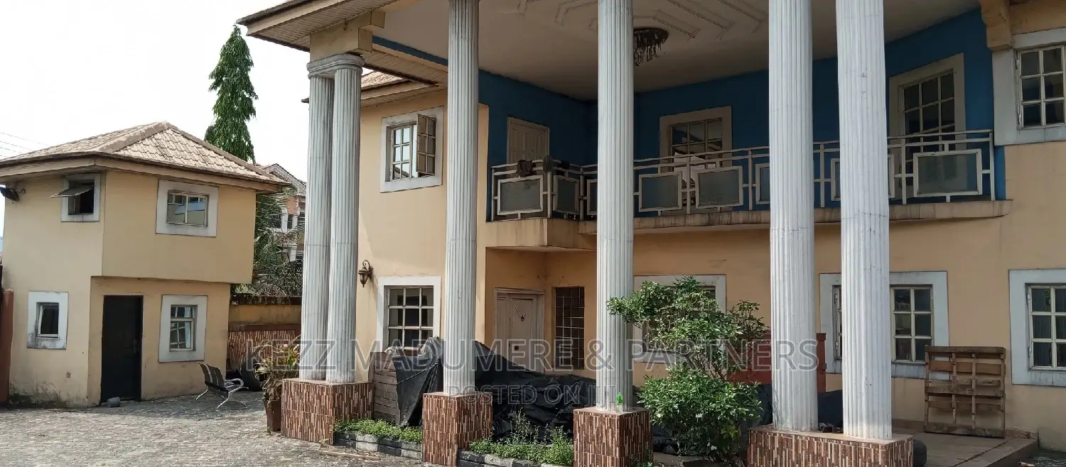 5bdrm Duplex in Hon Temple Amadi, Port-Harcourt for sale