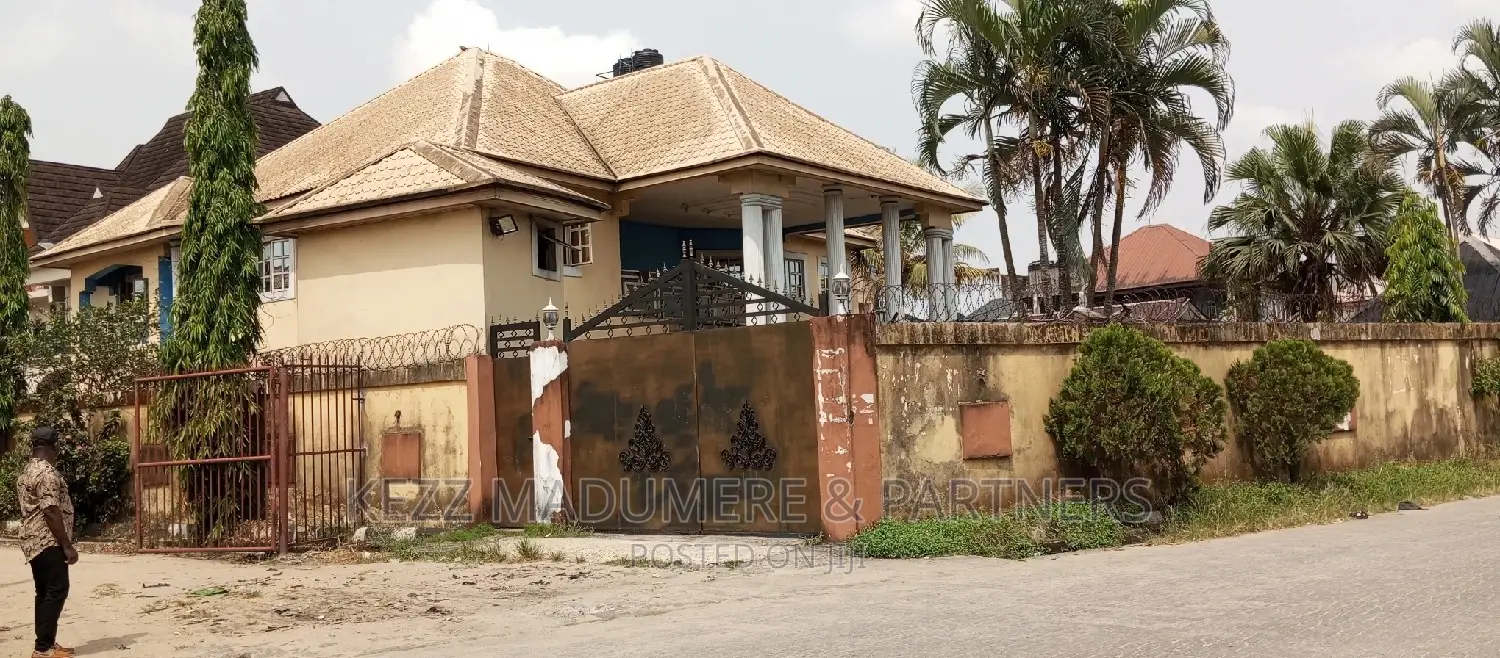 5bdrm Duplex in Hon Temple Amadi, Port-Harcourt for sale