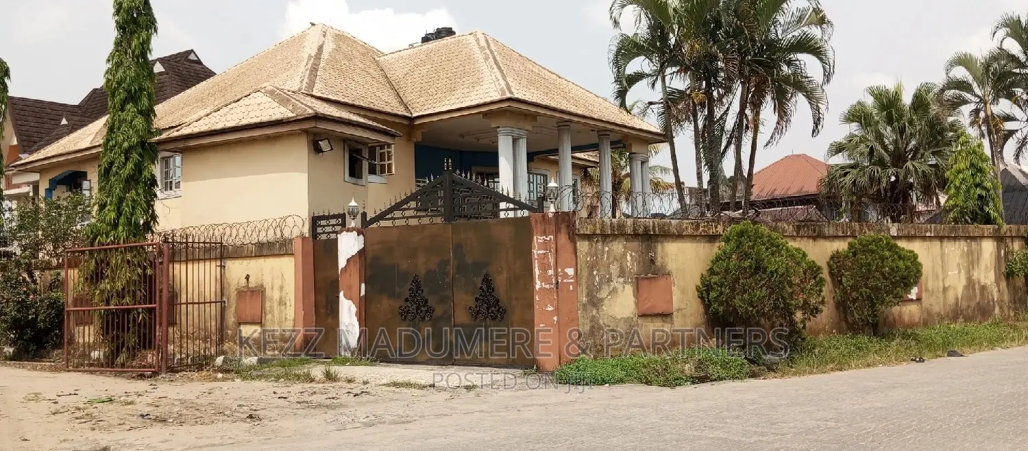 5bdrm Duplex in Hon Temple Amadi, Port-Harcourt for sale