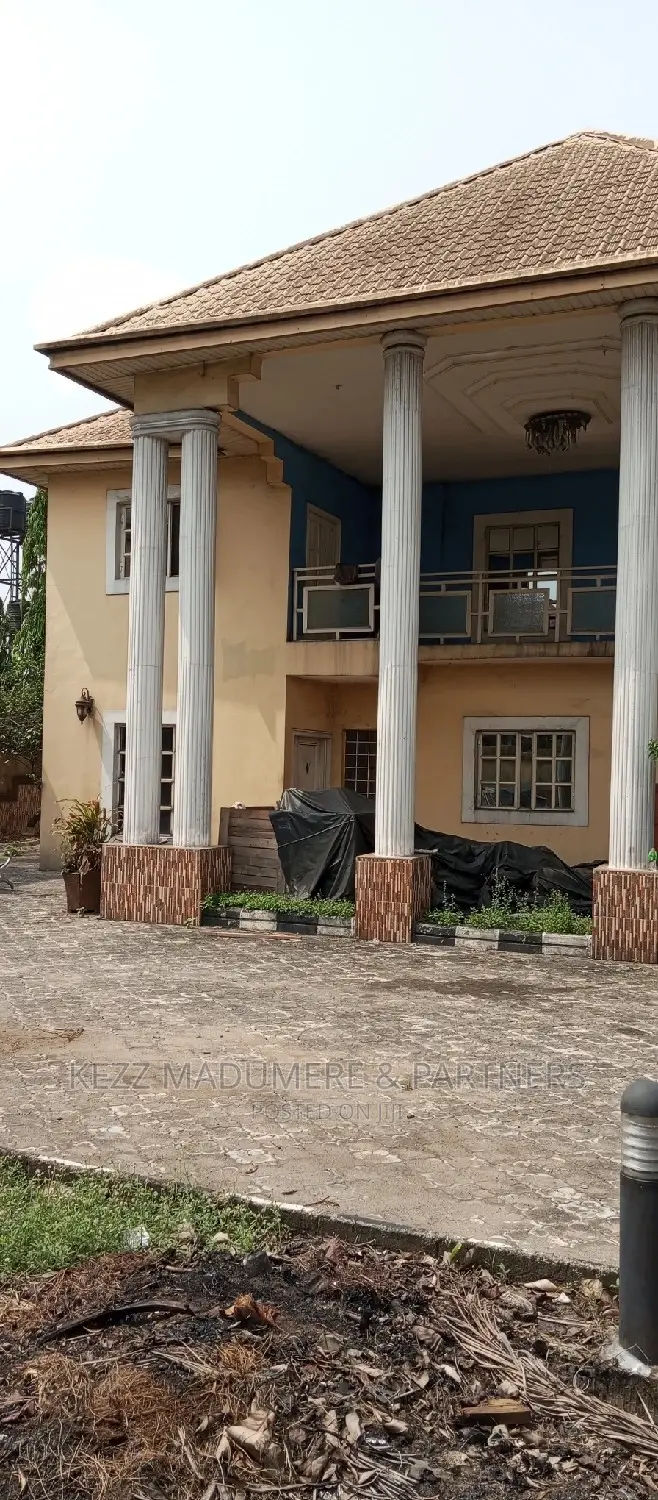 5bdrm Duplex in Hon Temple Amadi, Port-Harcourt for sale