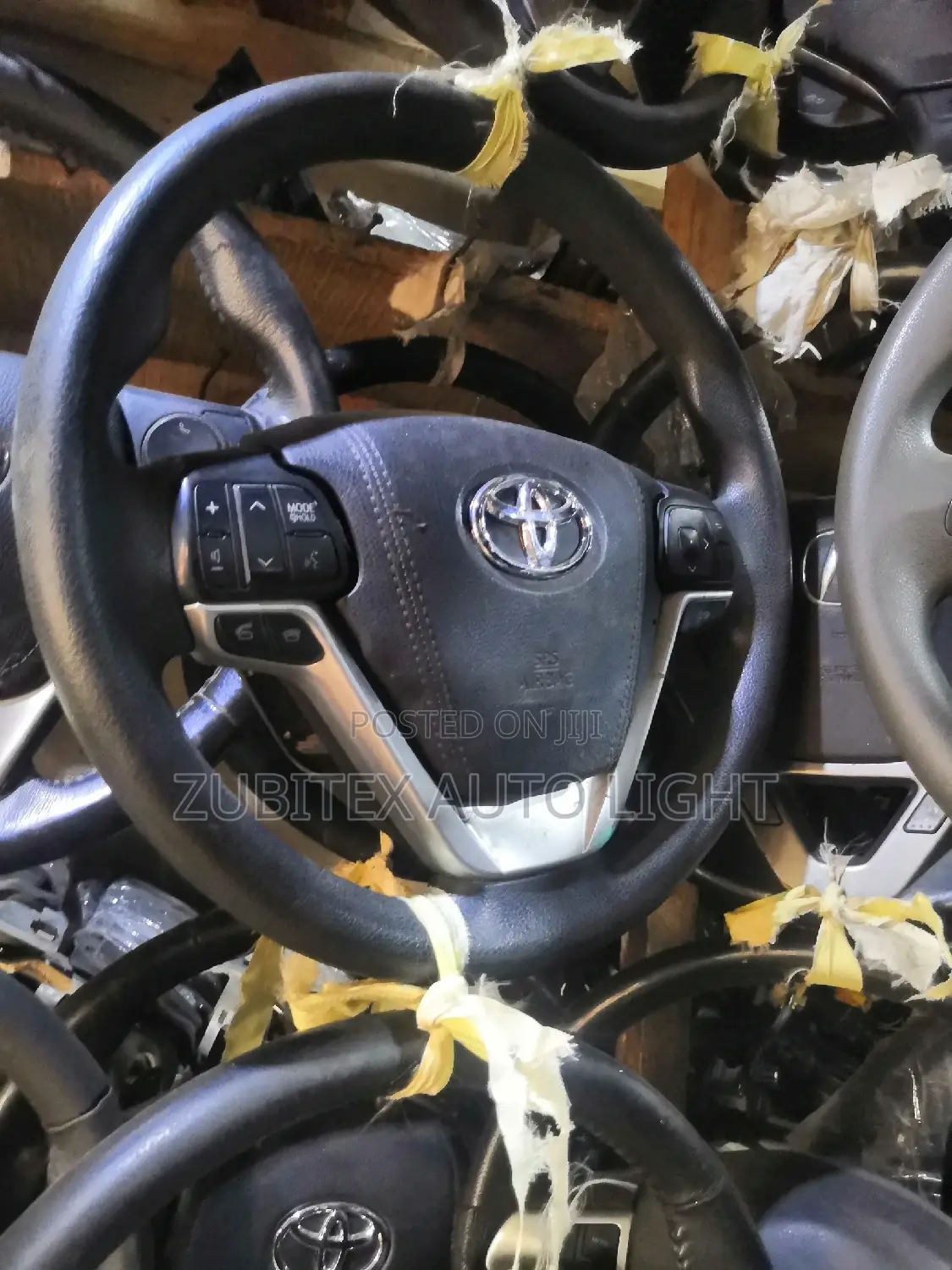 Complete Toyota Highlander Steering Wheel 2017
