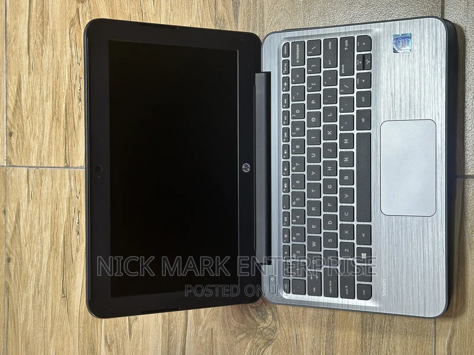 Laptop HP Stream 11 2GB Intel Pentium SSD 32GB