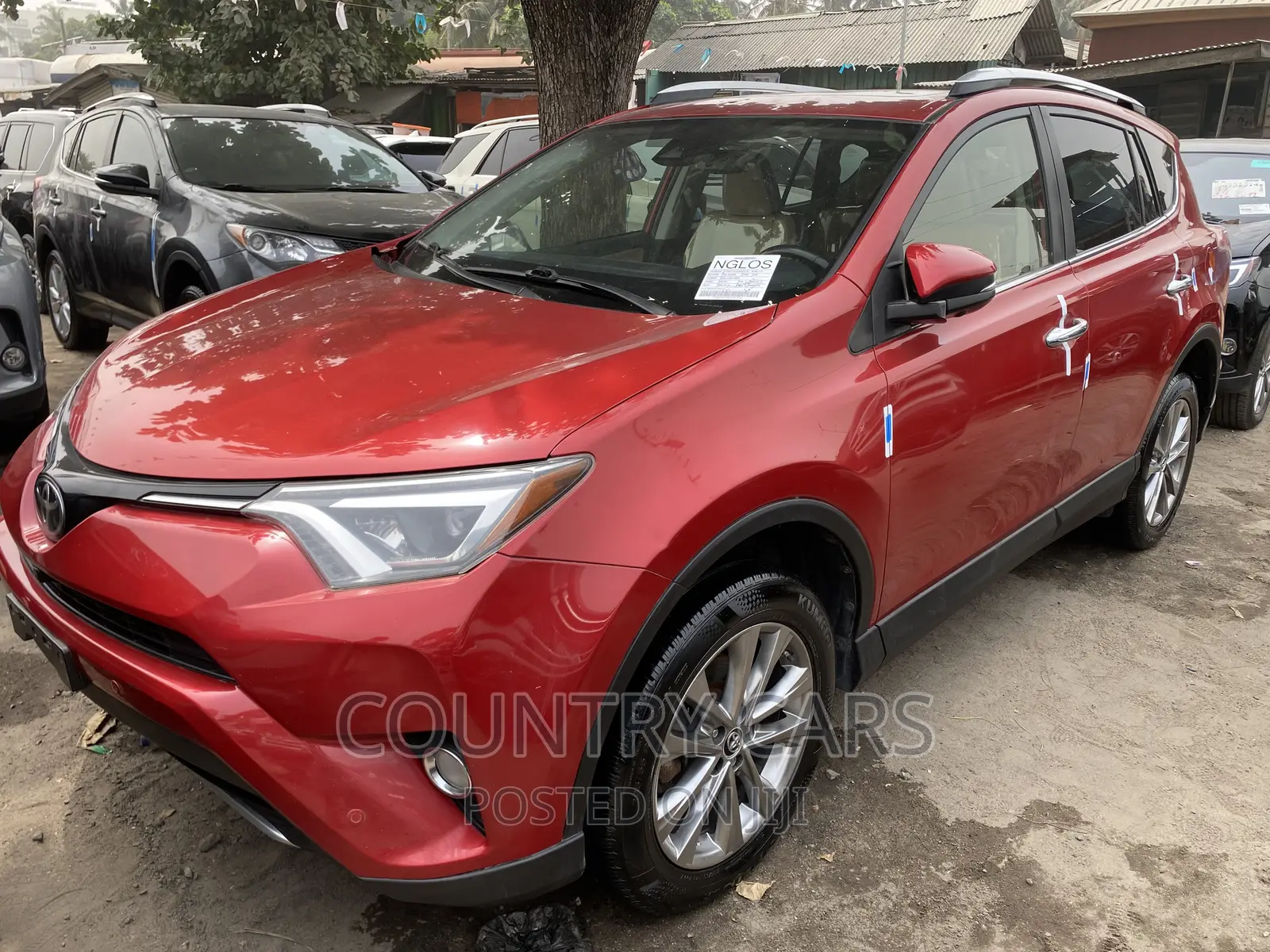Toyota RAV4 2018 Red