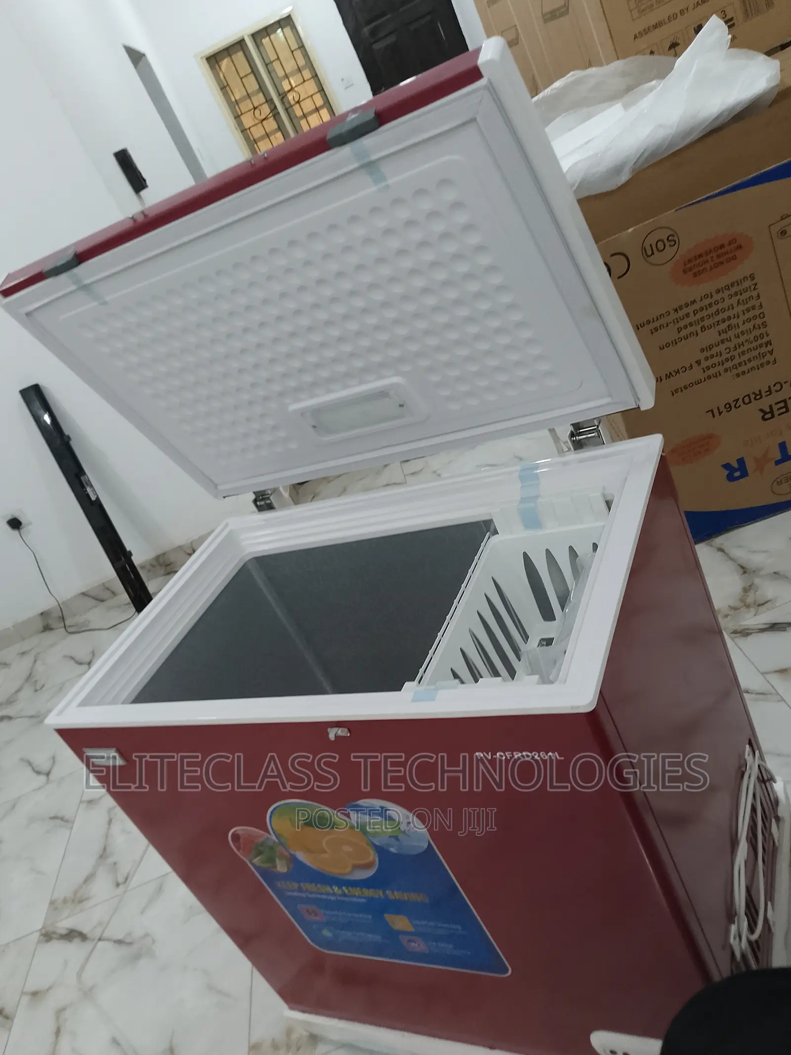 Polystar Low Noise Chest Freezer - Pv-Cfrd261l - 261 Litres