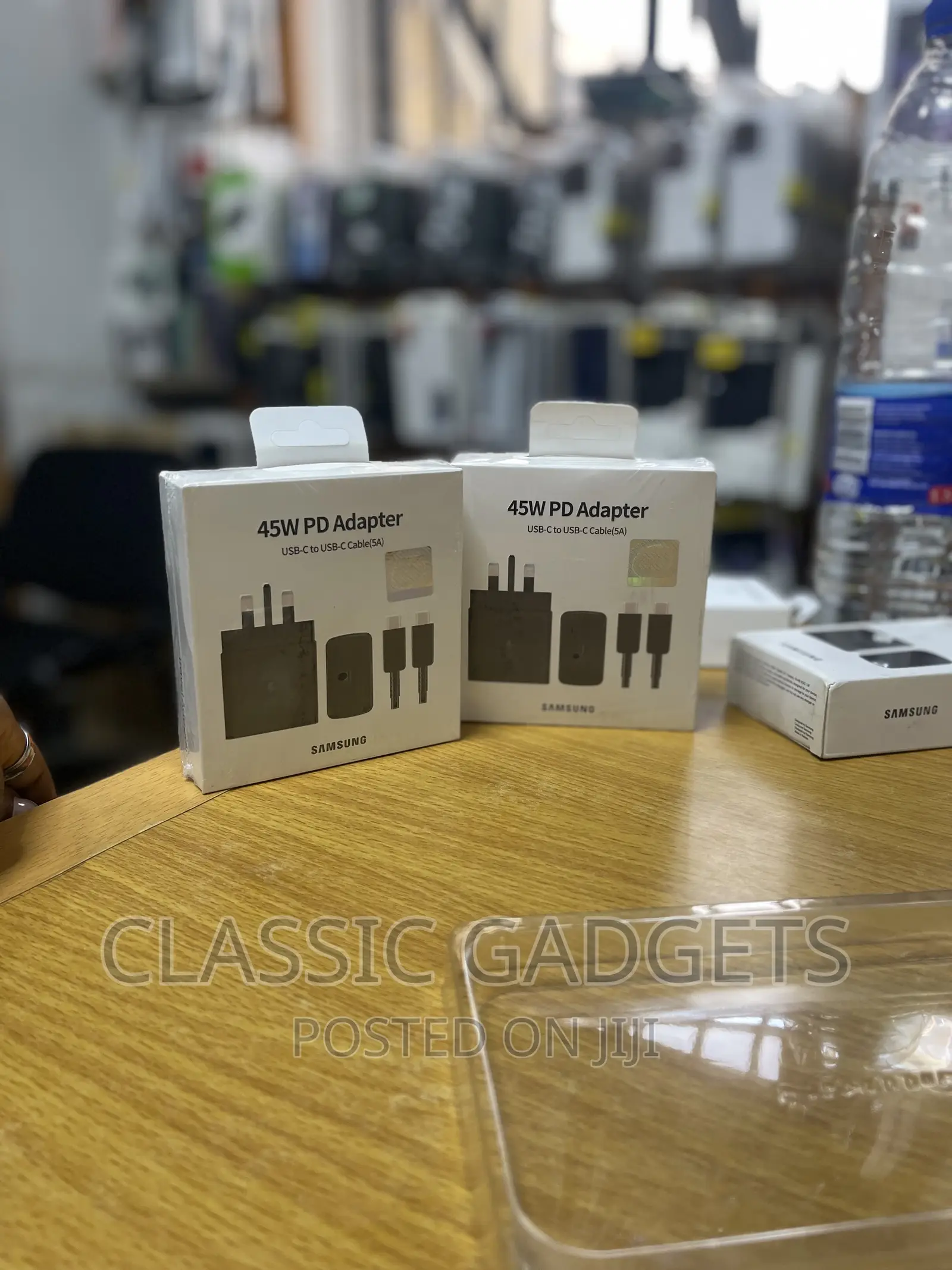 45w Samsung Usb-C to Usb-C Super Fast Charger for S24ultra