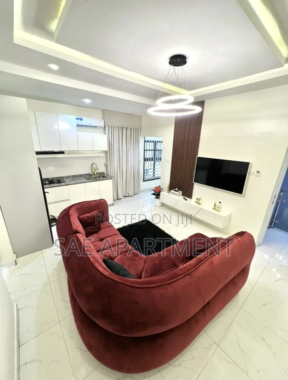 One Bedroom Apartment, Lifecamp