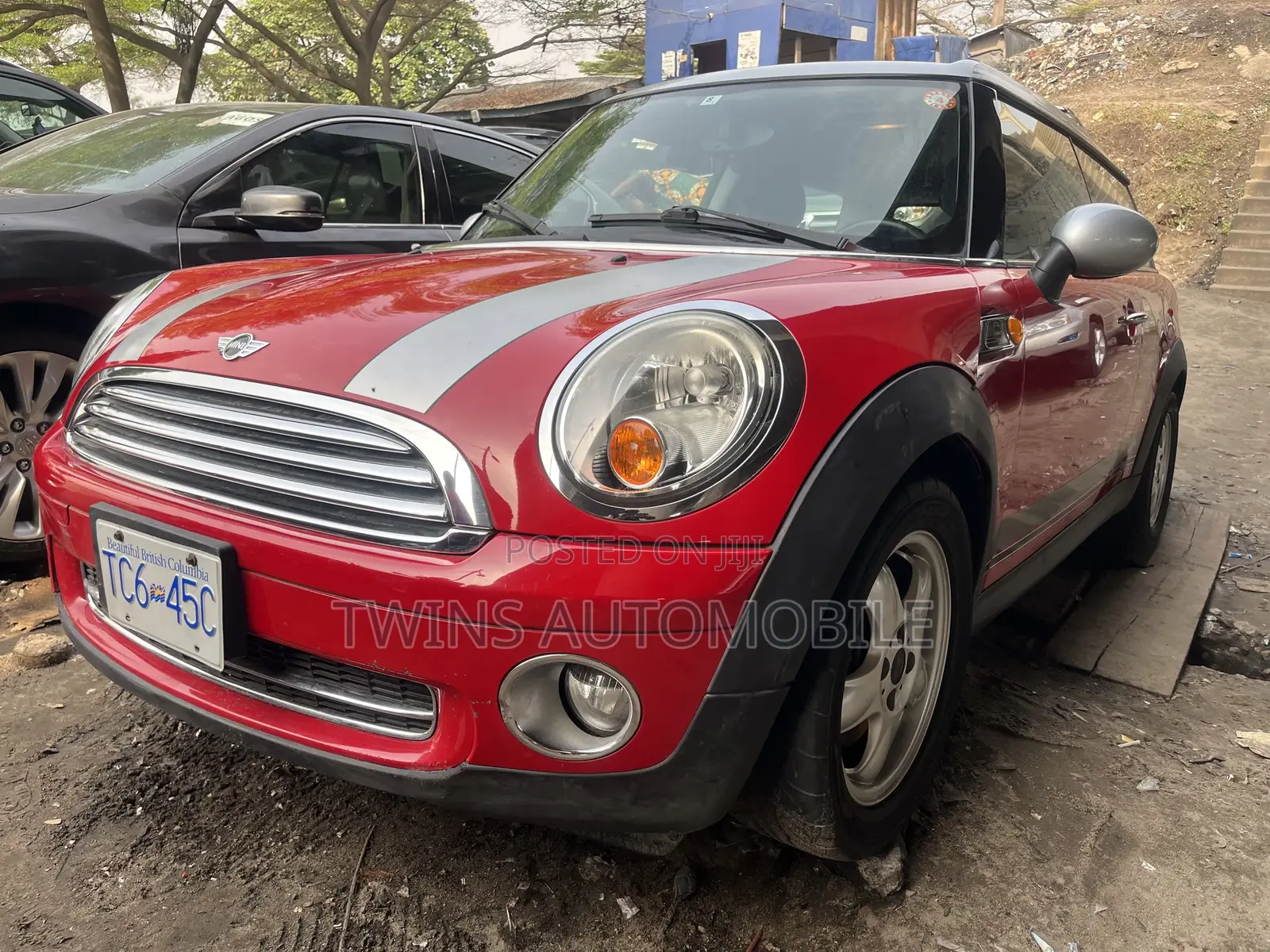 Mini Cooper 2010 Red