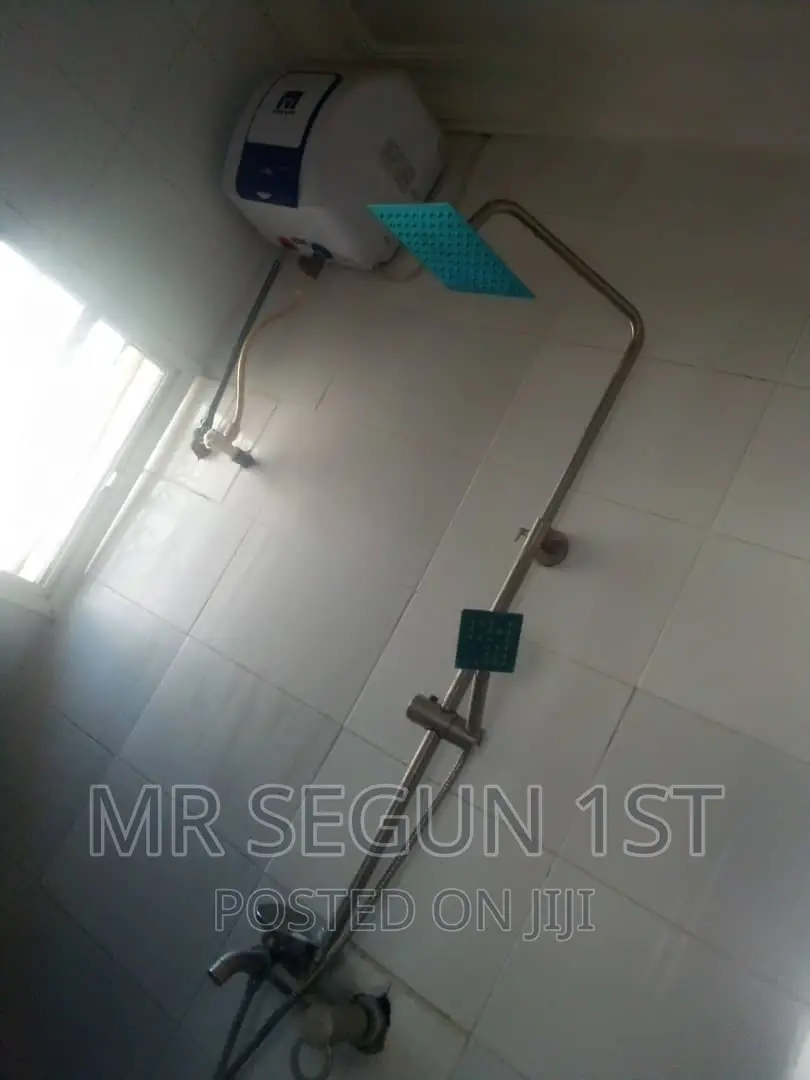 Mini Flat in Akoto Estate, Akala Express for rent