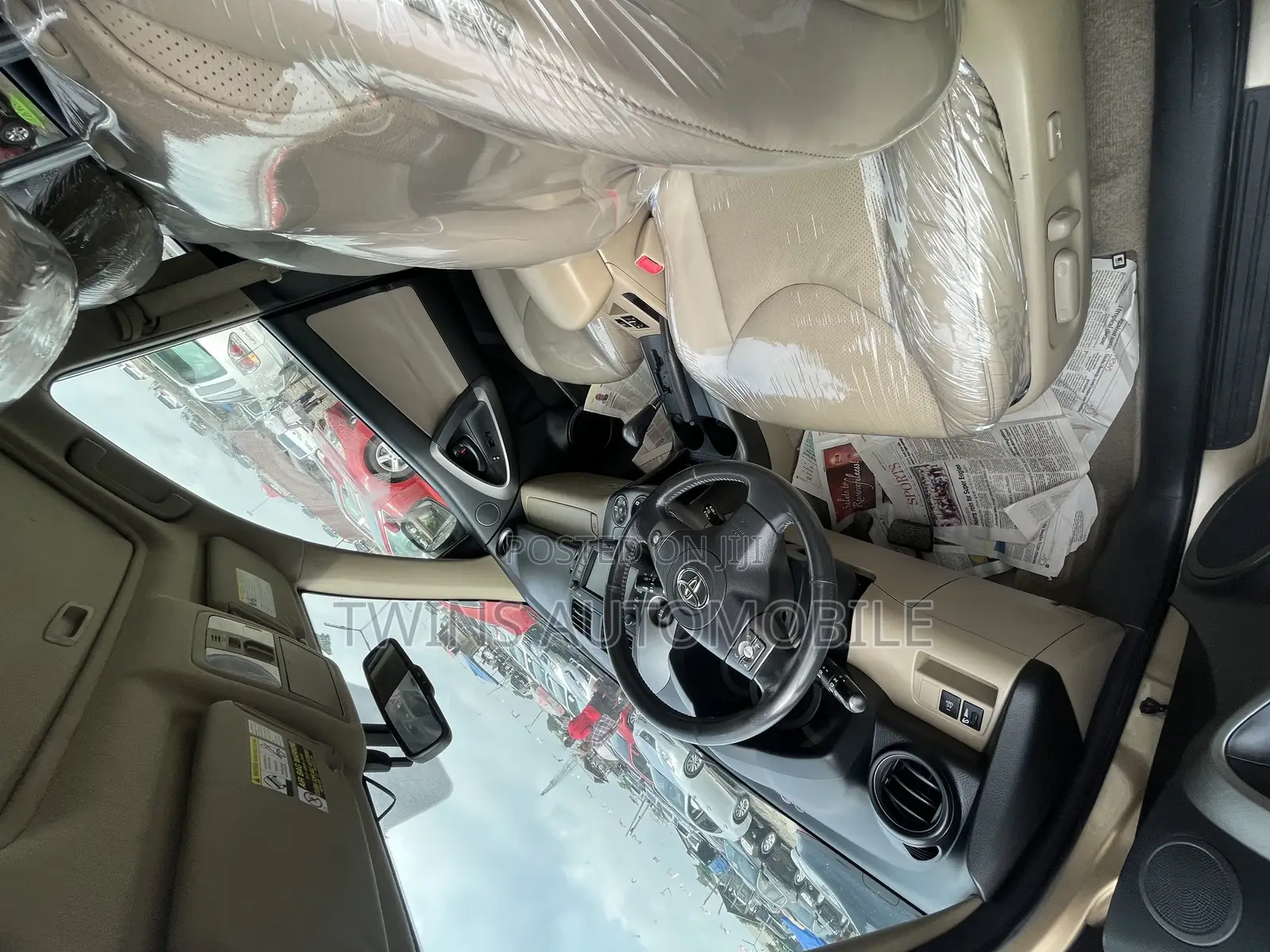 Toyota RAV4 2.5 Limited 2010 Gold