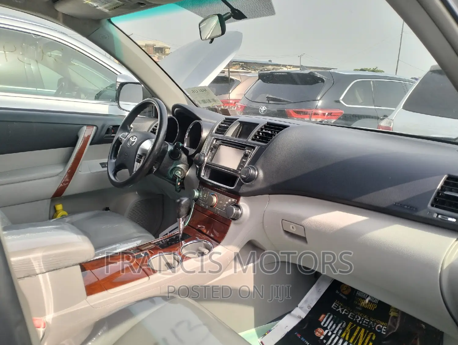 Toyota Highlander Limited 3.5l 4WD 2013 Silver