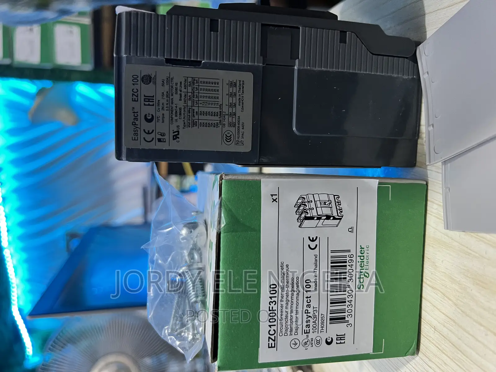Original Schneider Easypact Breaker 100a/3pole