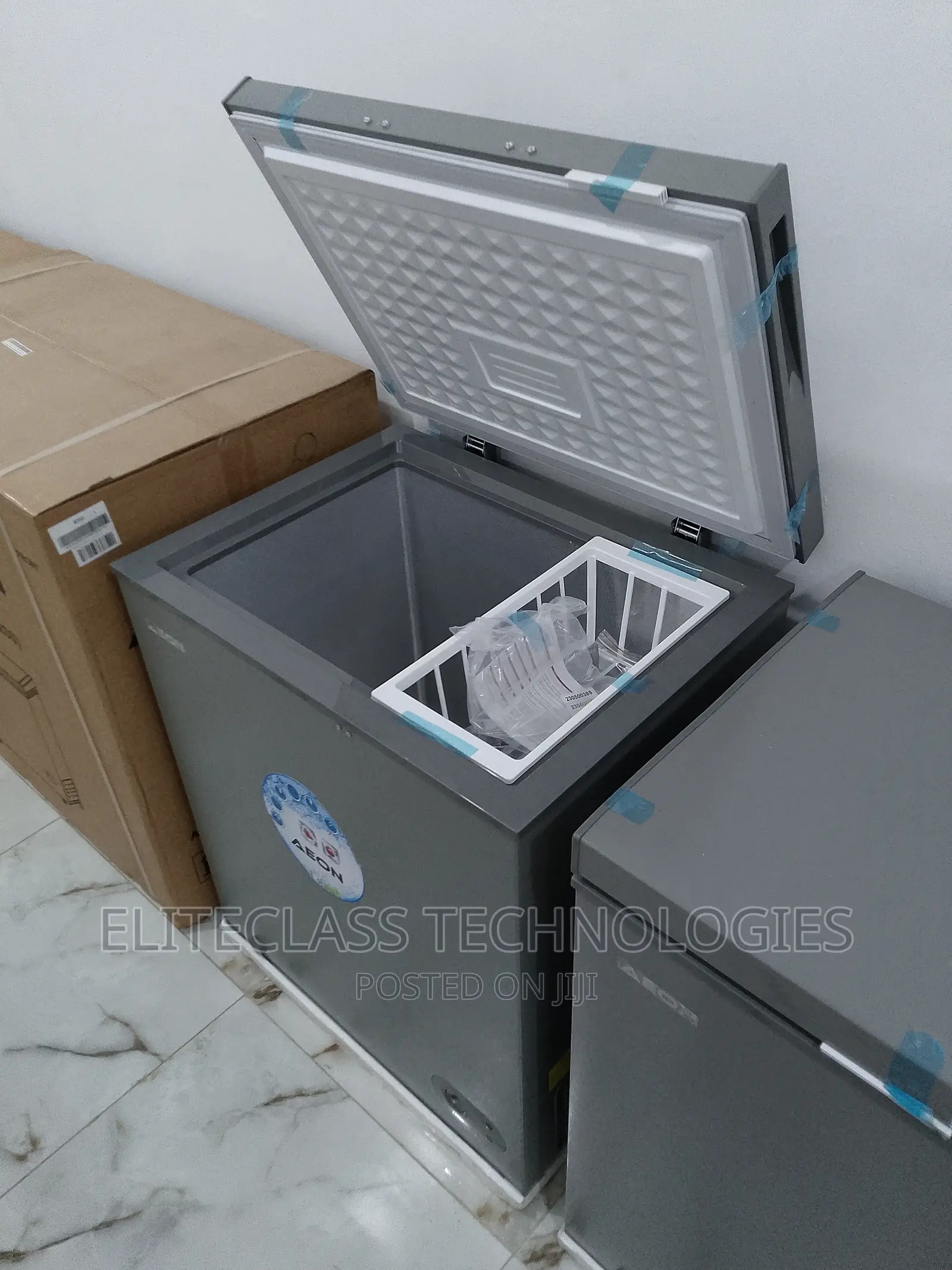 Aeon Durable 147litres ACF150GK Chest Freezer