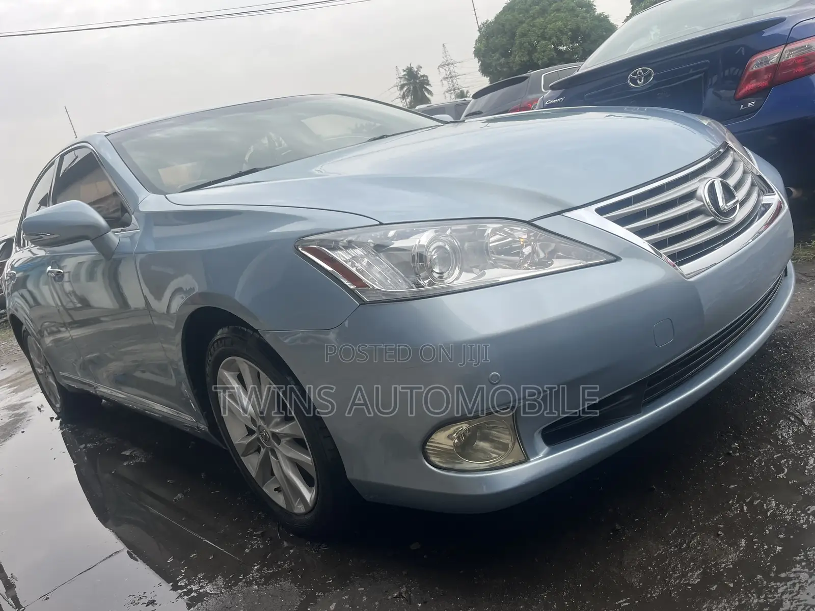 Lexus ES 350 2011 Blue