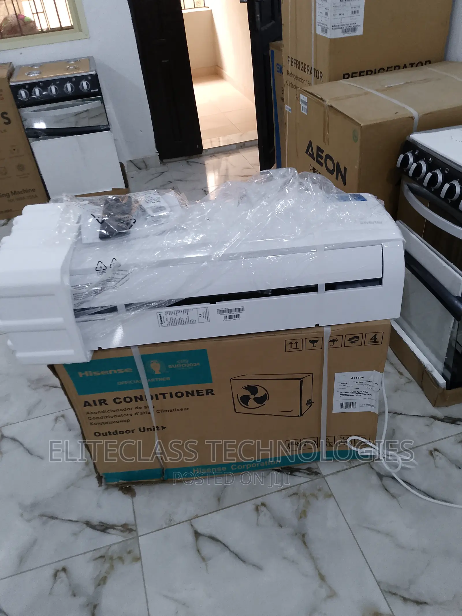 Hisense Stylish 2.0HP Inverter Split Air Conditioner AS18DK