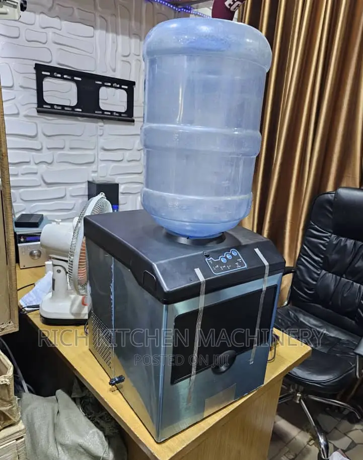 Ice Cube Machine With Water Dispenser