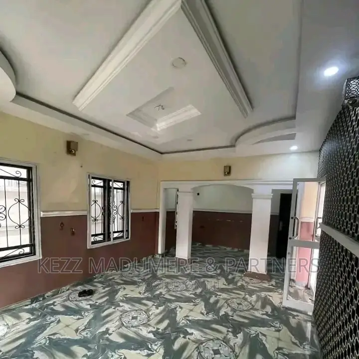 4bdrm Duplex in Off Sars Road, Port for sale