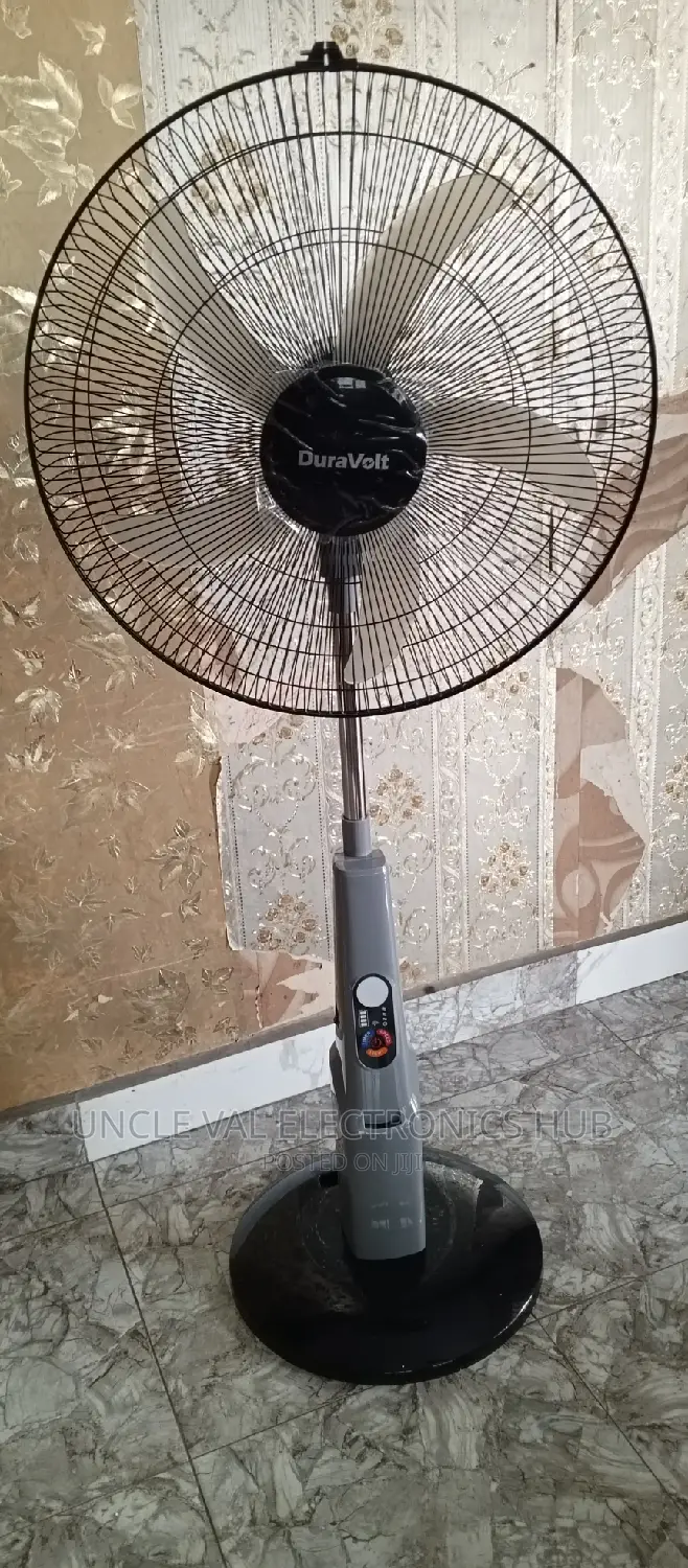 Duravolt 18" Rechargeable Fan