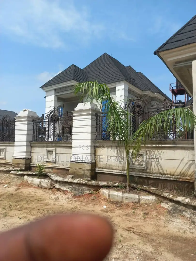 5bdrm Duplex in Ezeakri Pocket, Owerri for sale