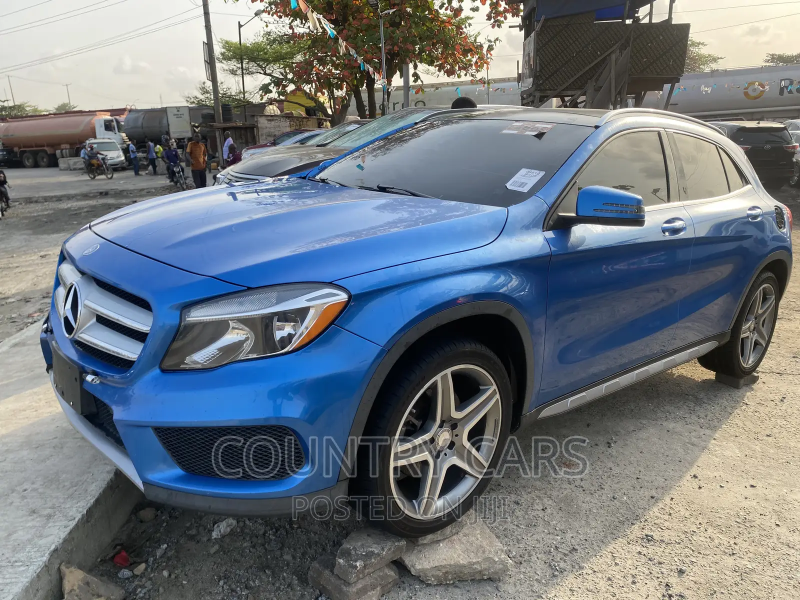 Mercedes-Benz GLA 250 2016 Blue