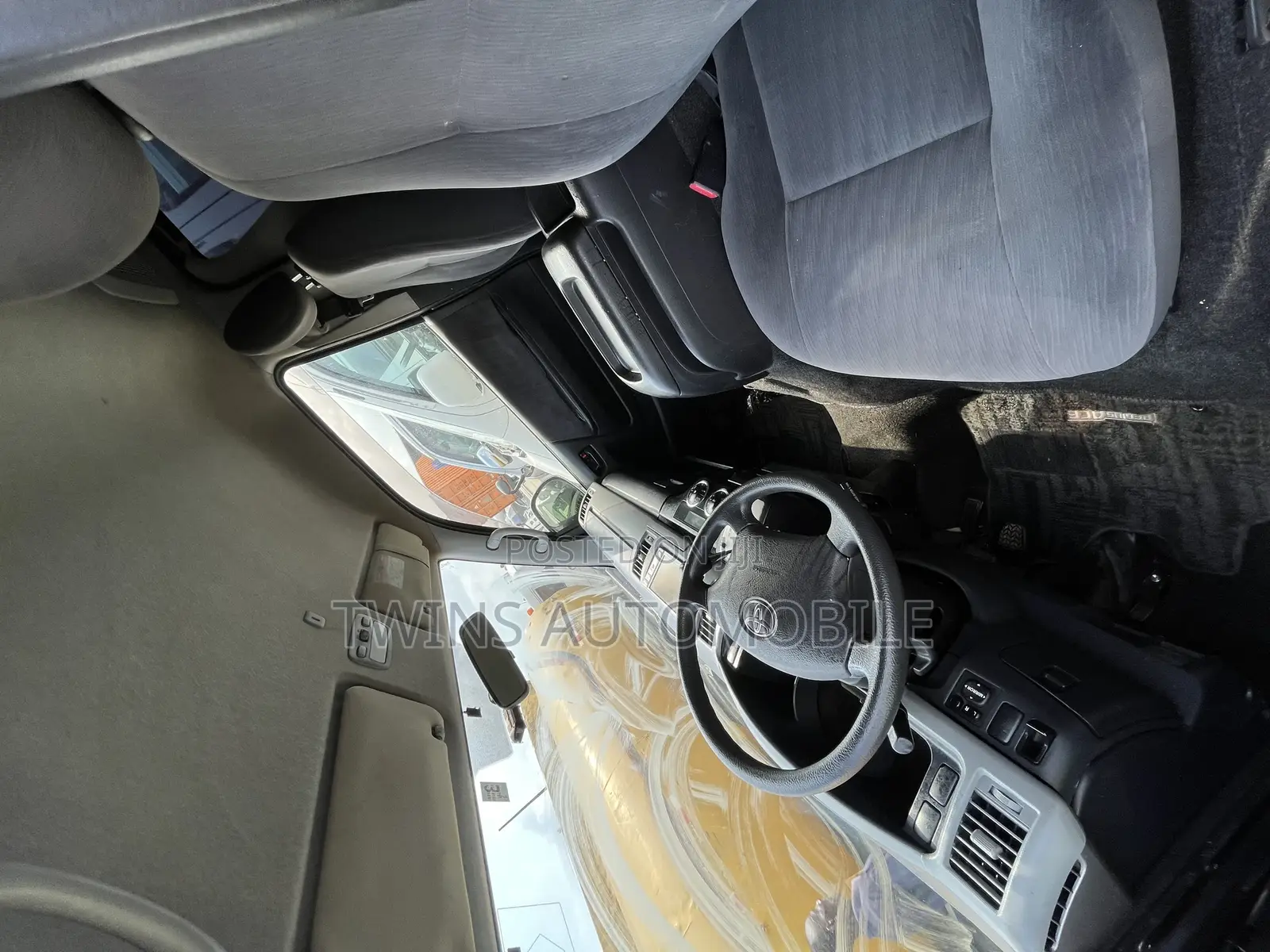Toyota HiAce 2013 Grey