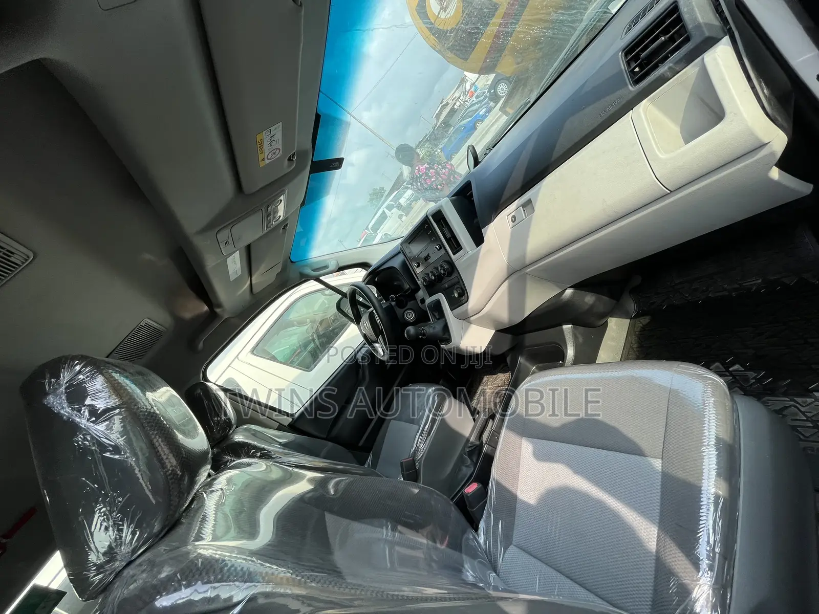 Toyota HiAce 2020 White