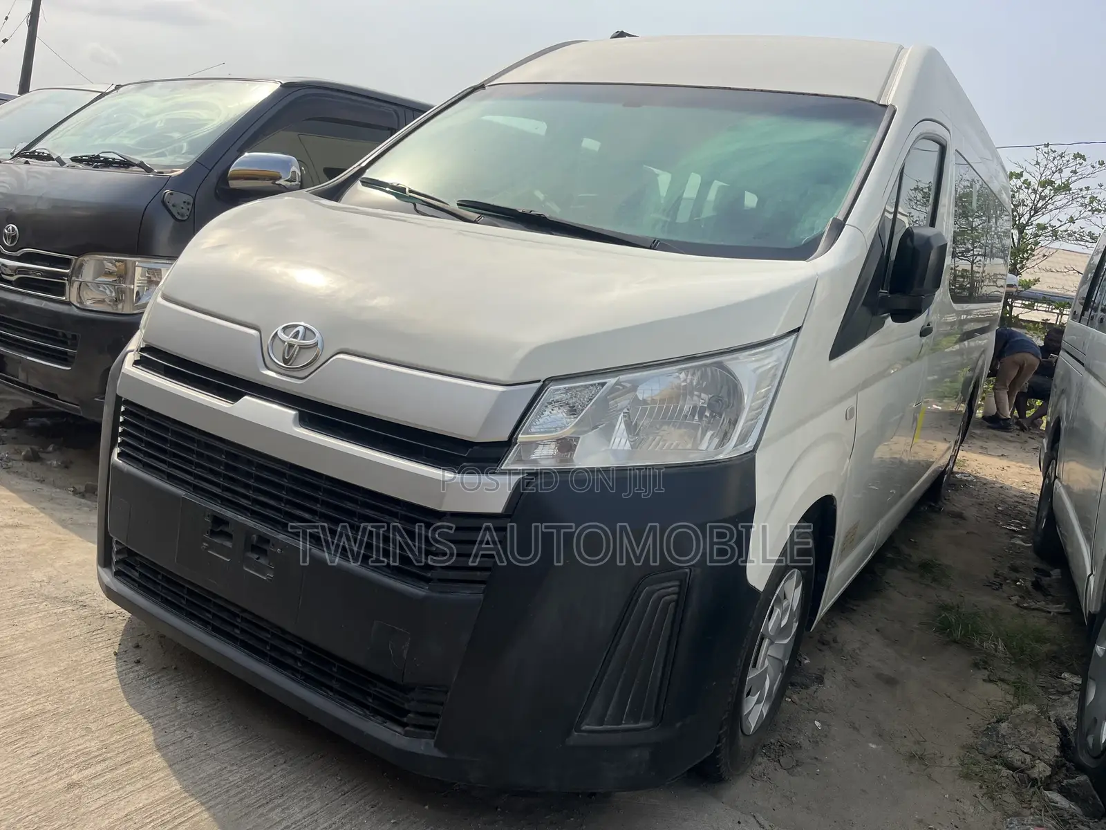Toyota HiAce 2020 White