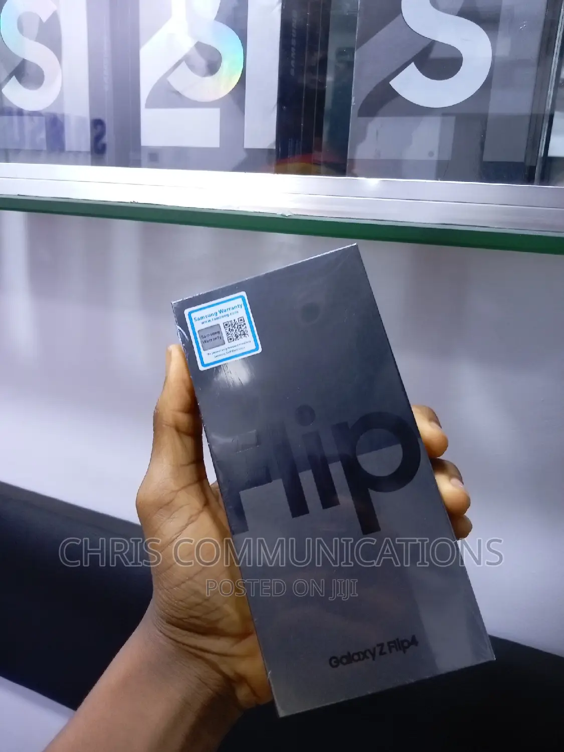 New Samsung Galaxy Z Flip4 128 GB Gray