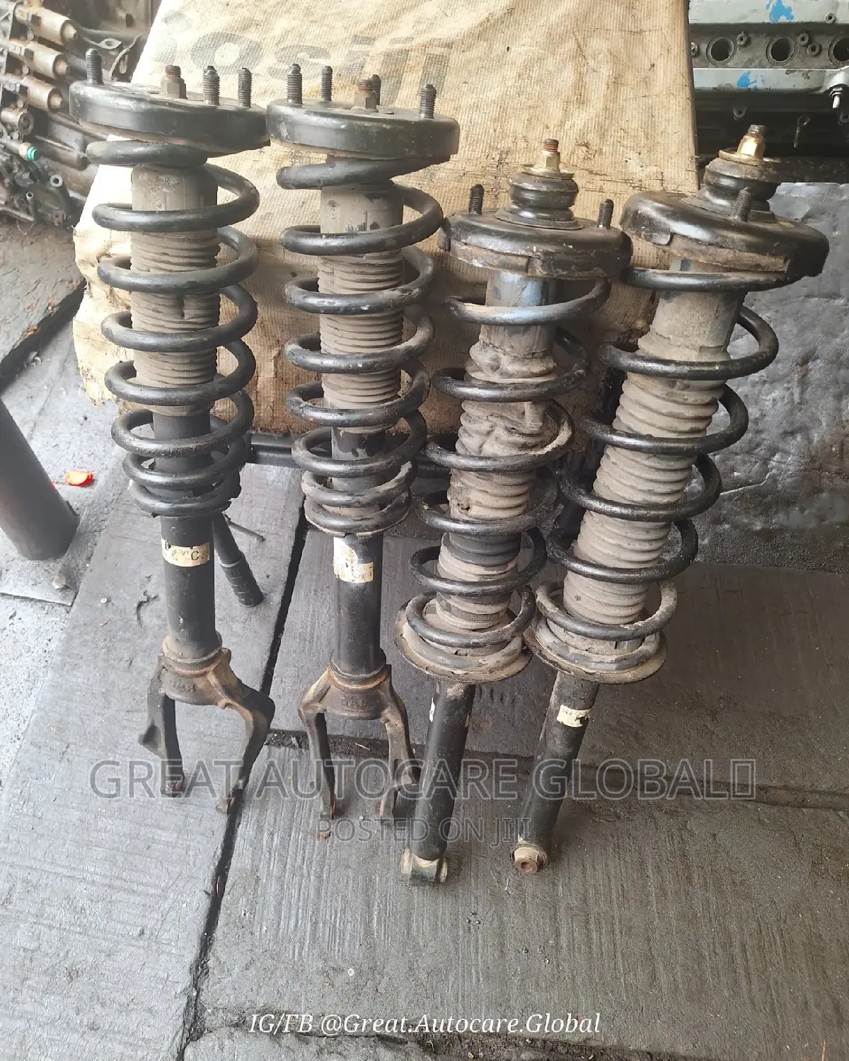 Front And Back Shock Absorbers For 2003-2012 Honda Accord