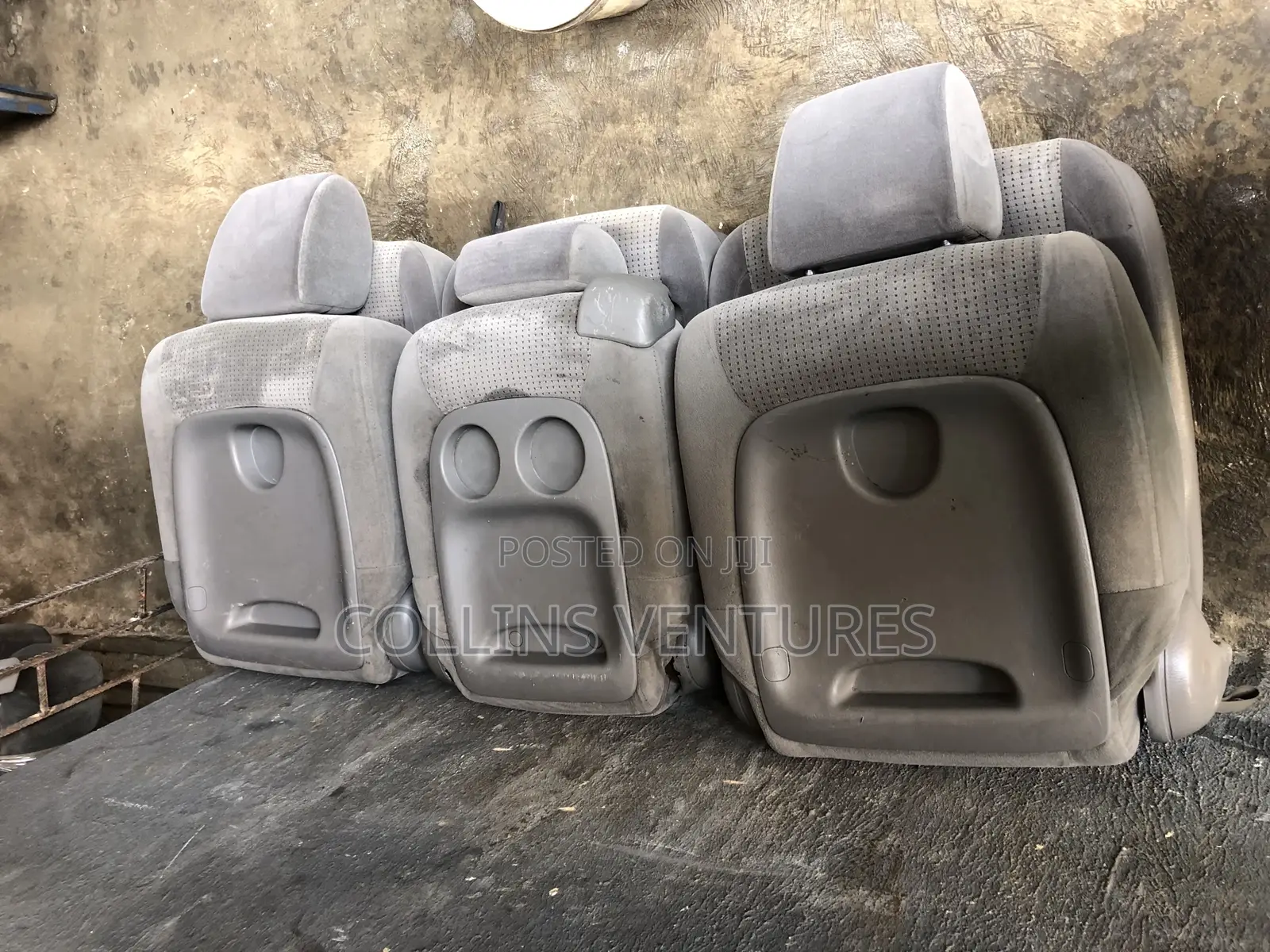 3 Centers Seat Toyota Sienna 2004-08 Fabric Ash Color