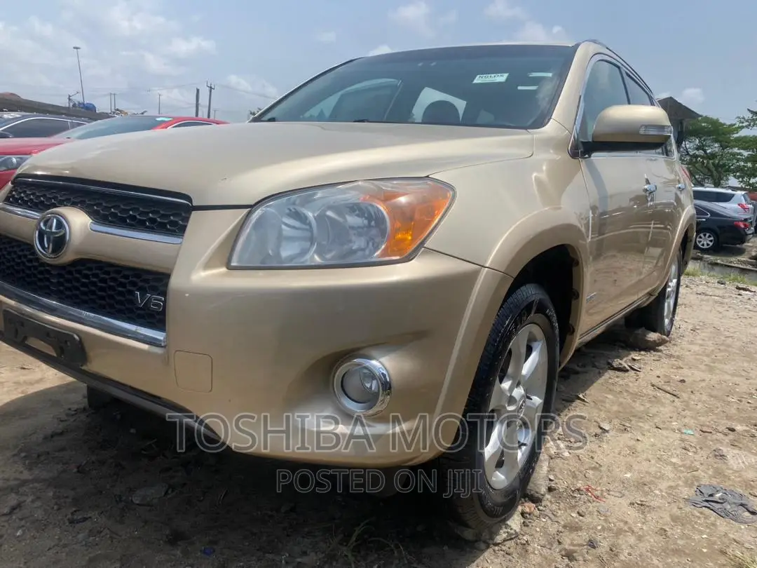 Toyota RAV4 3.5 Limited 4x4 2011 Gold