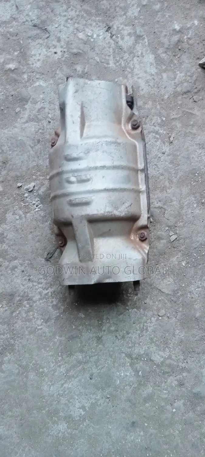 Direct Tokunbo Catalyst Honda Pilot 2005 Model