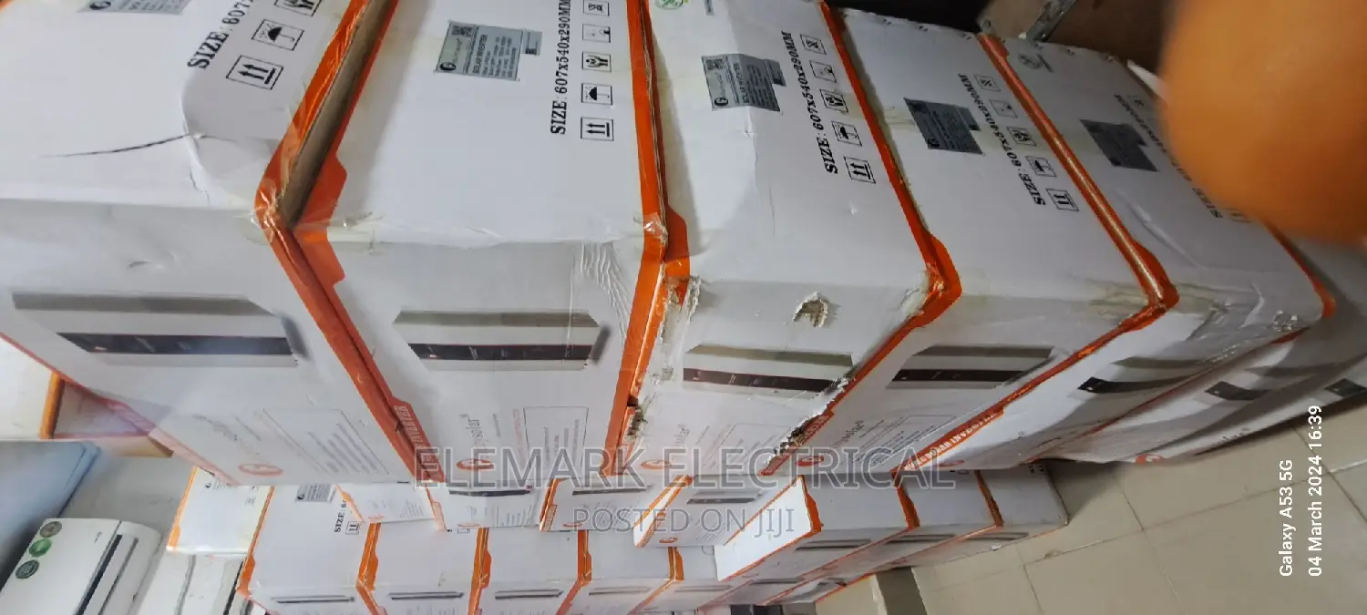 2.5kva/3.5kva/5kva Inverter With Charge Controllers