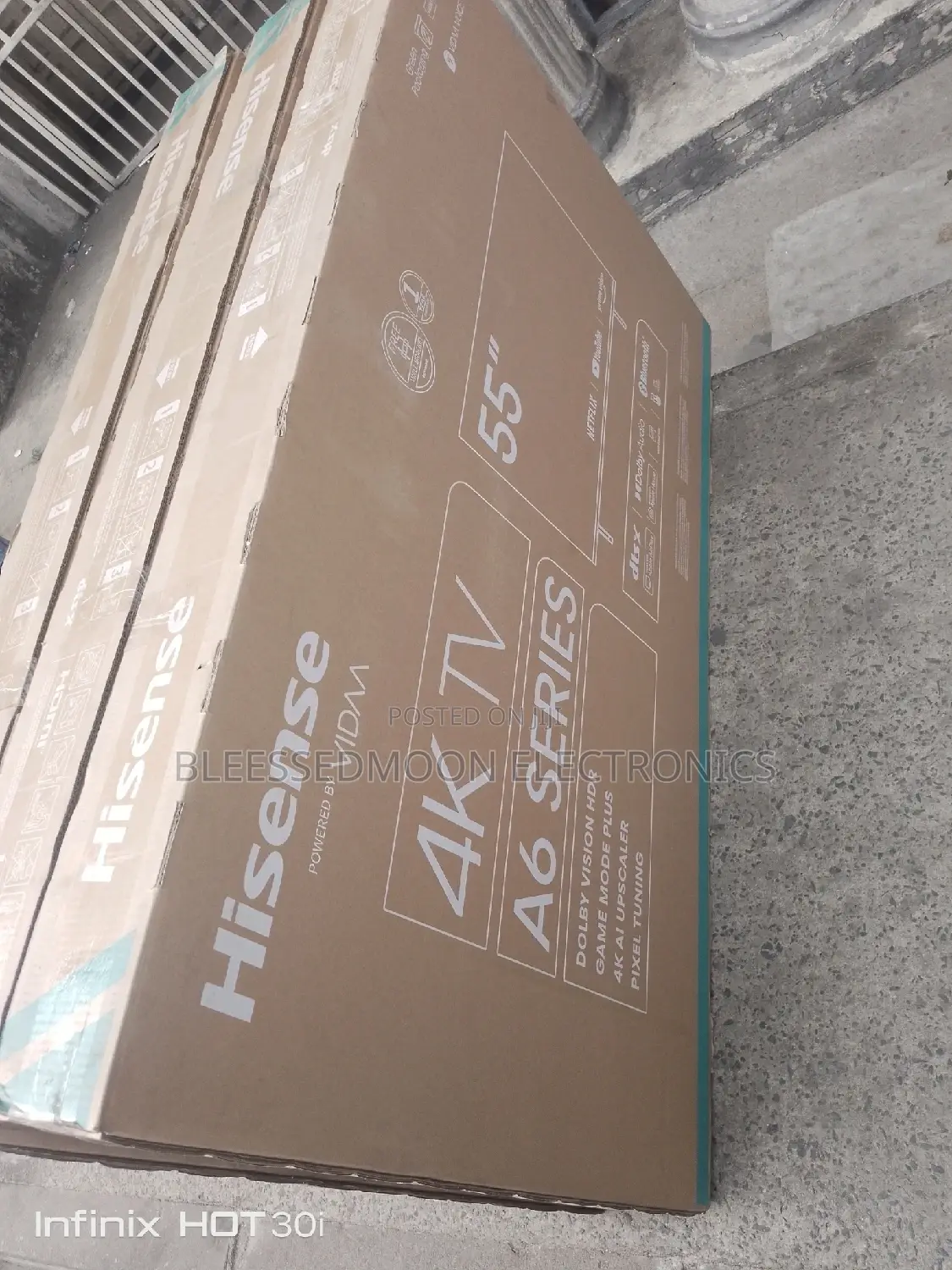 Hisense Smart Television Flameless Body 55inche + Complete Inche