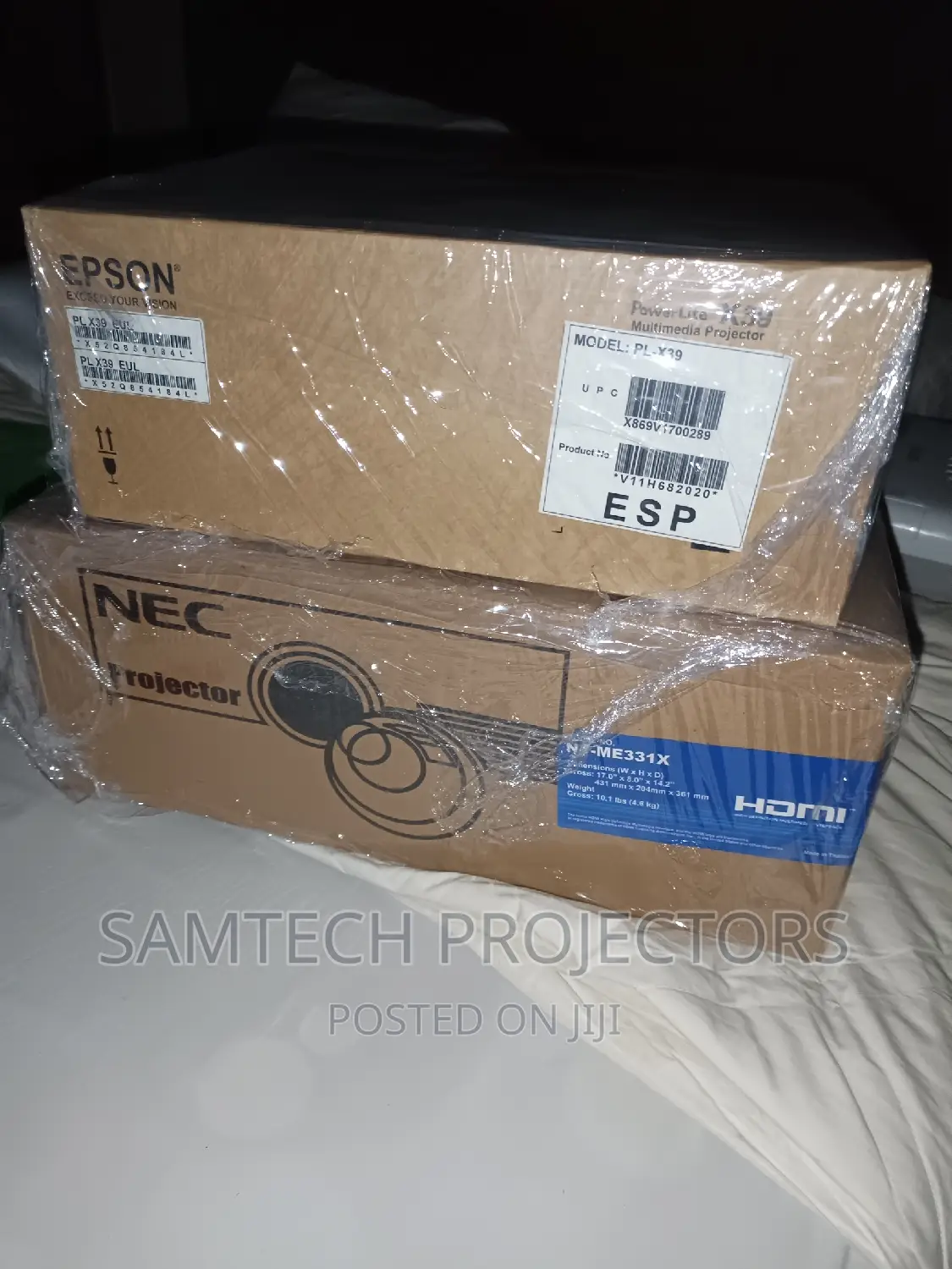 New Epson Wireless Projector Full Hd. In Ikeja, Lekki,Abuja