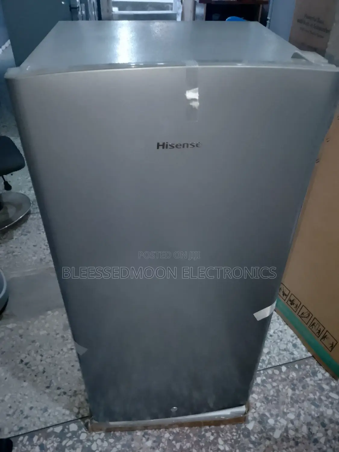 Hisense Standing Fridge Inverter External Condenser 2 Yrs W