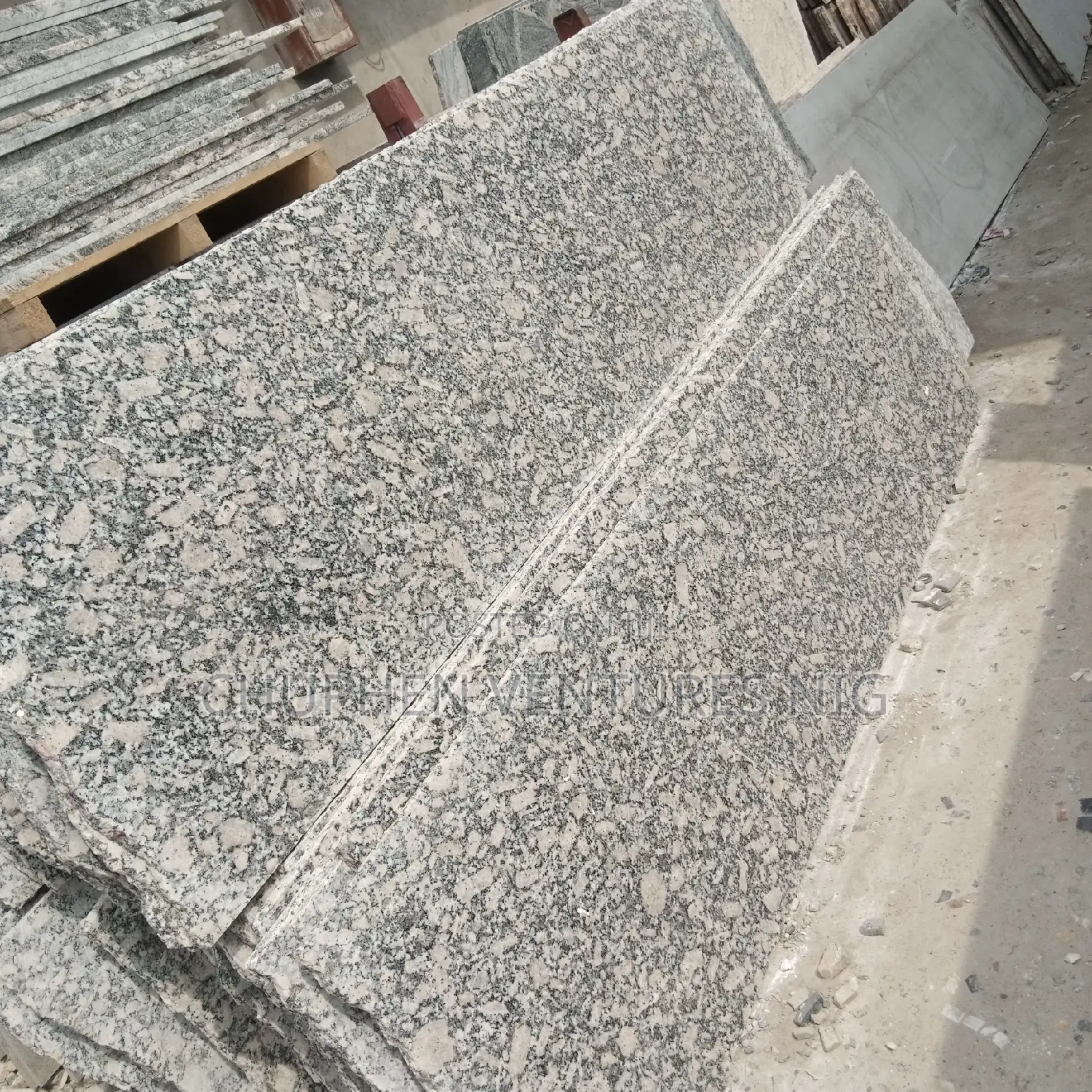 Tiger White Granite Slab for Staircase