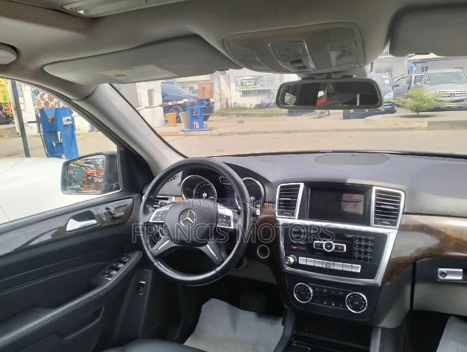 Mercedes-Benz M Class 2014 Black