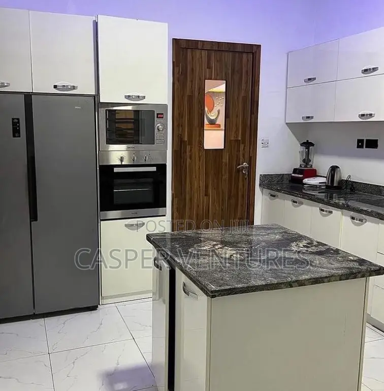 Colorful and Affordable Apartment