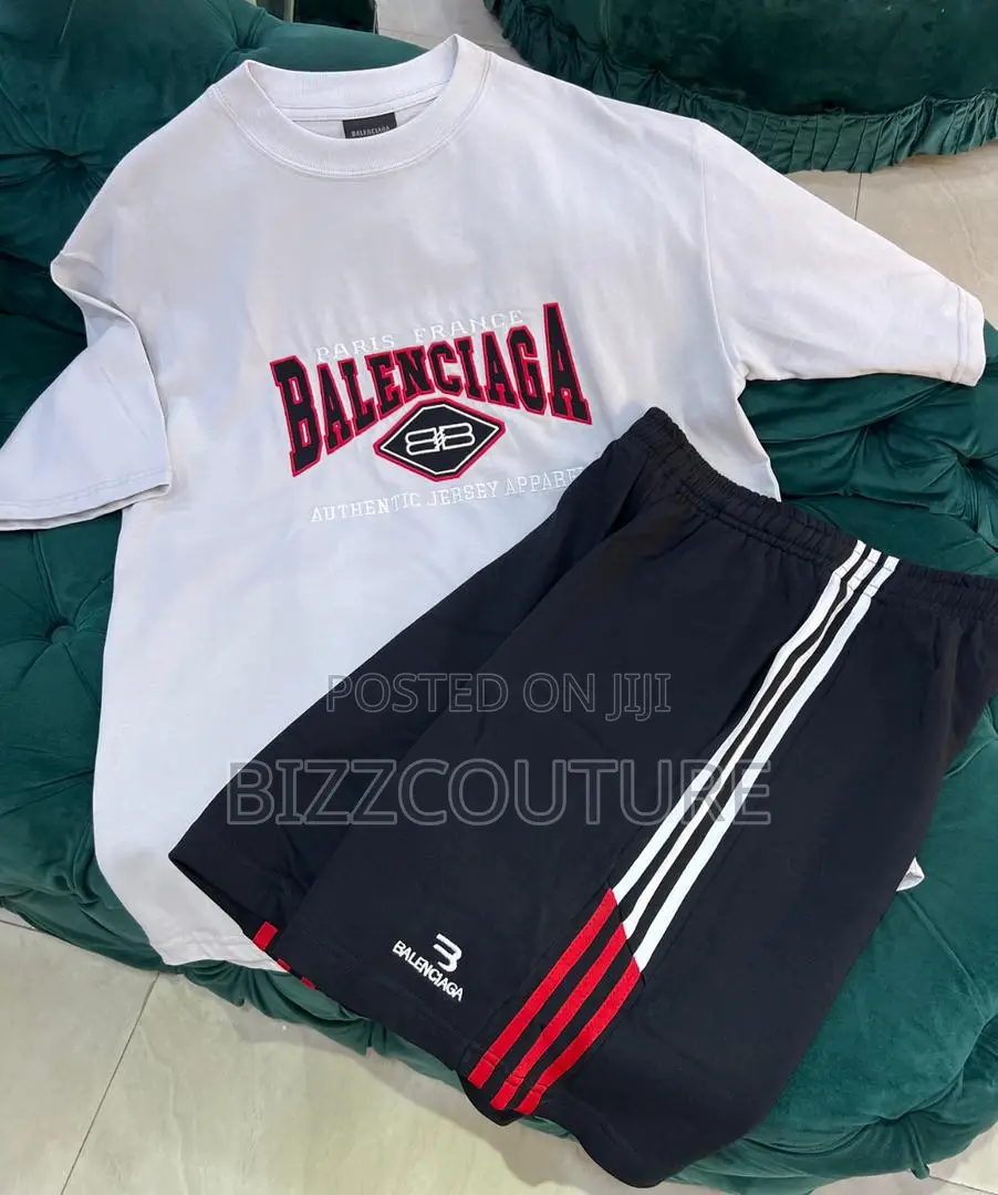 Original BALENCIAGA T-Shirts Available in Store