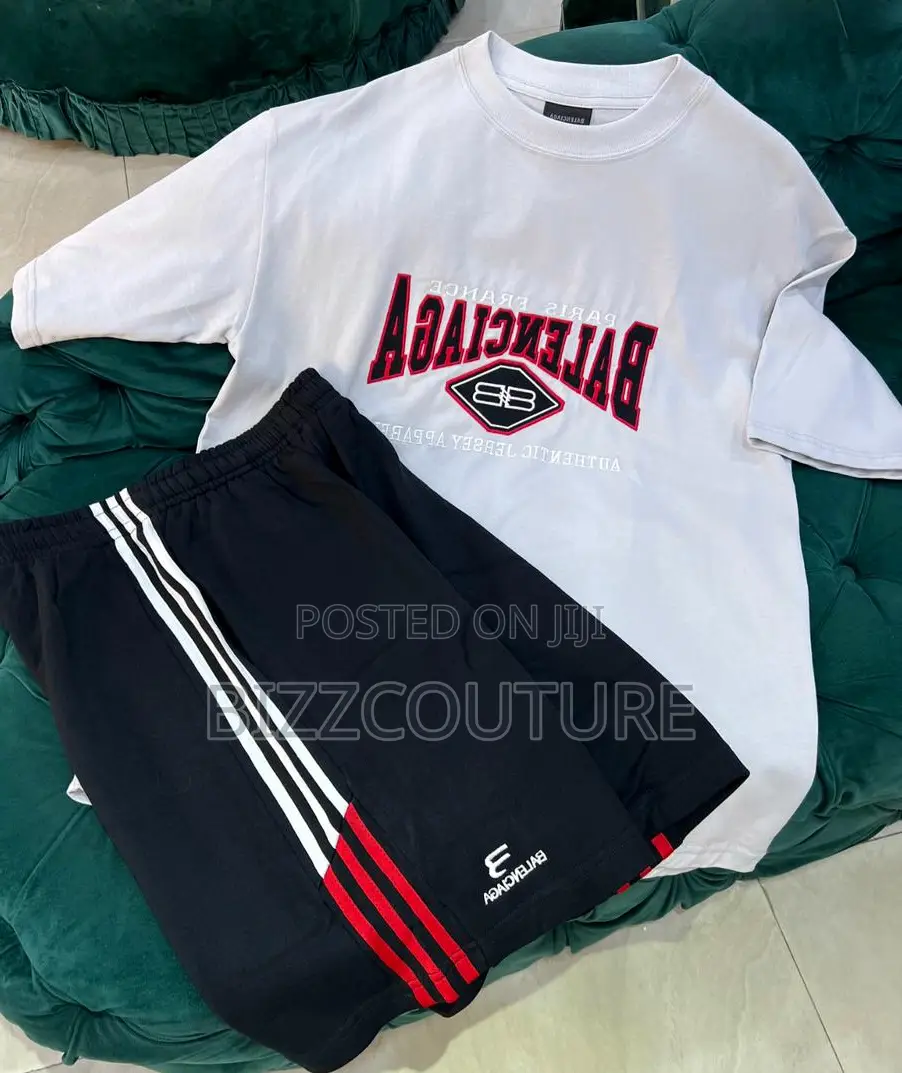 Original BALENCIAGA T-Shirts Available in Store