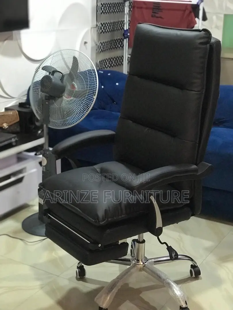 Executive Chair With Legrest