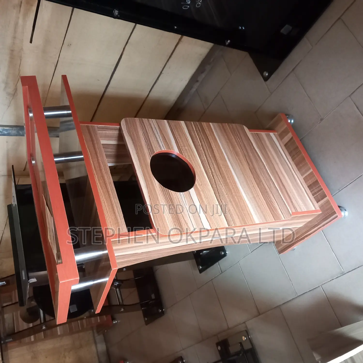 High Quality Wooding Pulpit