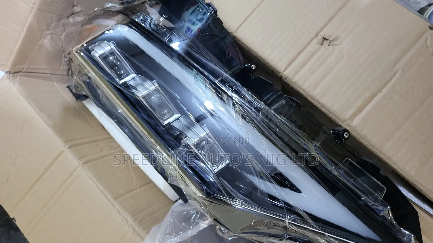 Complete Head Lamp Toyota Camry 2020 3touch