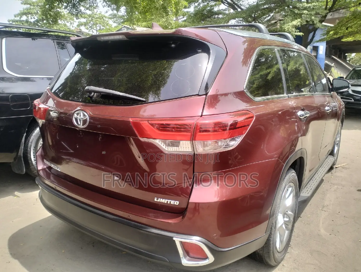 Toyota Highlander Limited 4x4 V6 (3.5L 6cyl 8A) 2017 Red