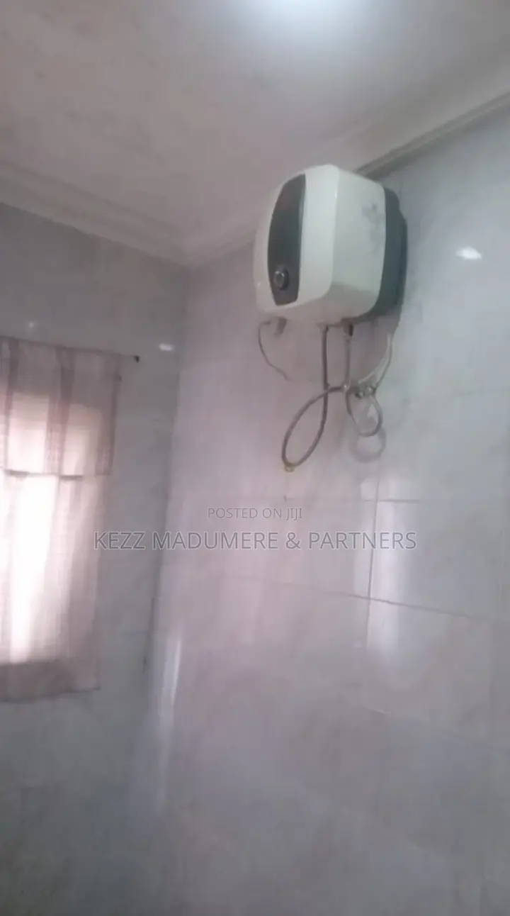 9bdrm Duplex in New Owerri , Imo for sale