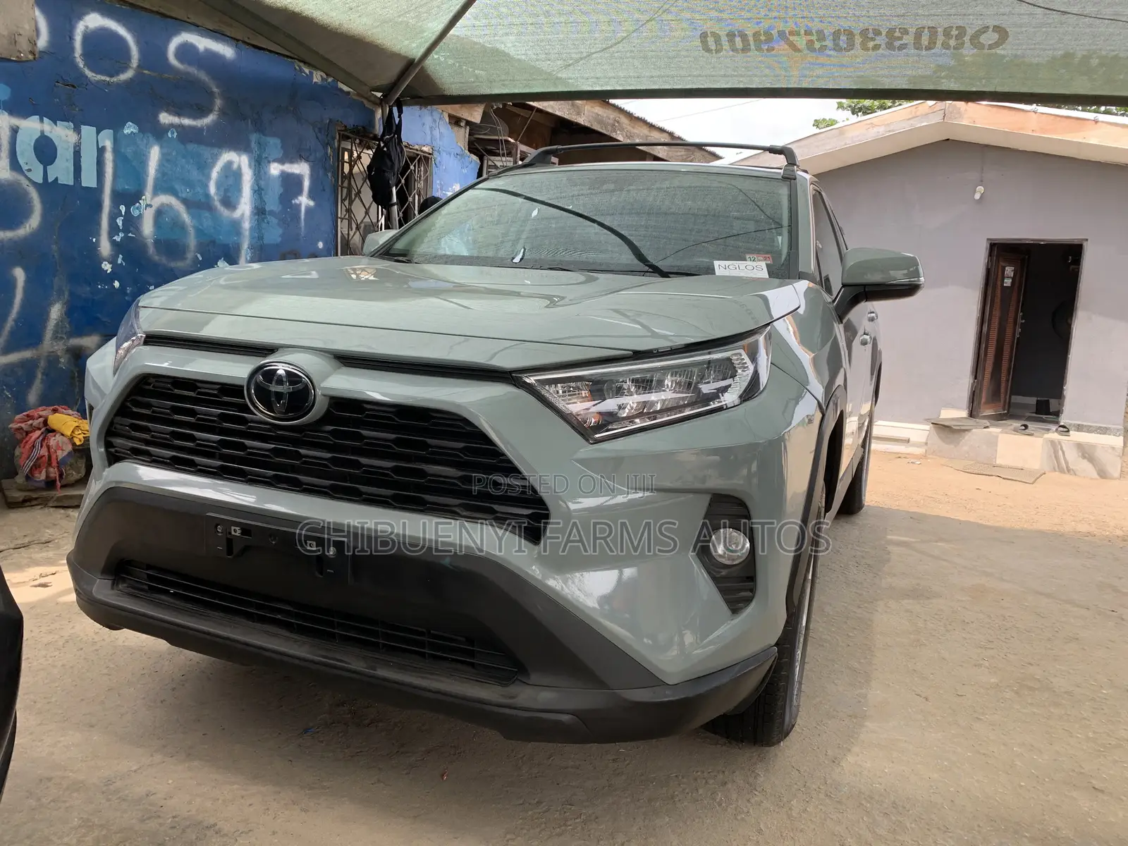 Toyota RAV4 XLE Premium 2021