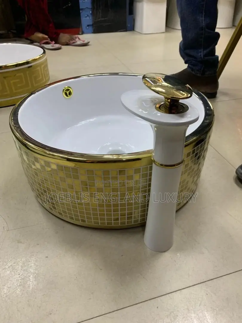 Complete Pedicure Bowl Gold and White With Ceramic Mixer