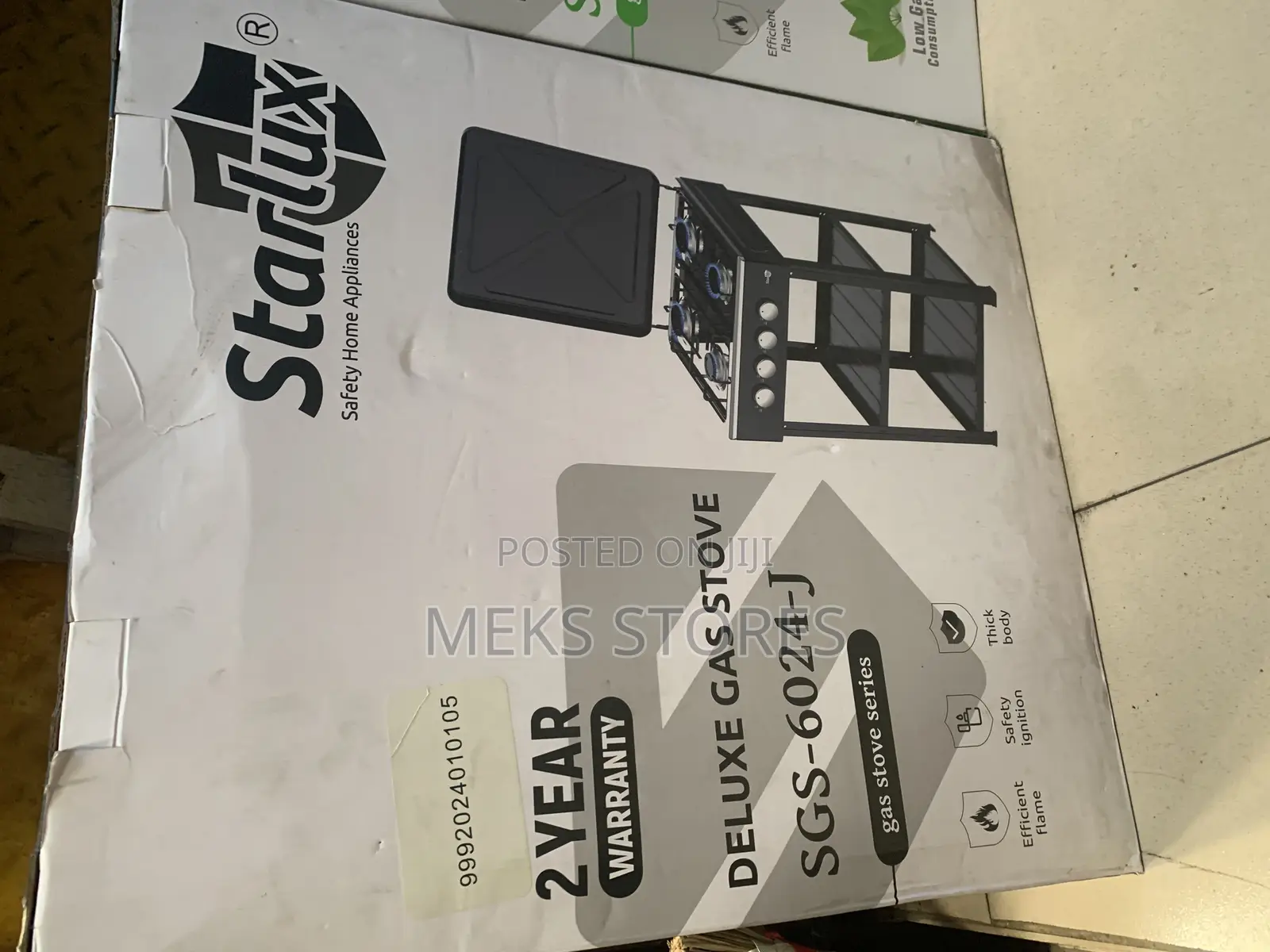 Standing Gas Cooker With Two Layers