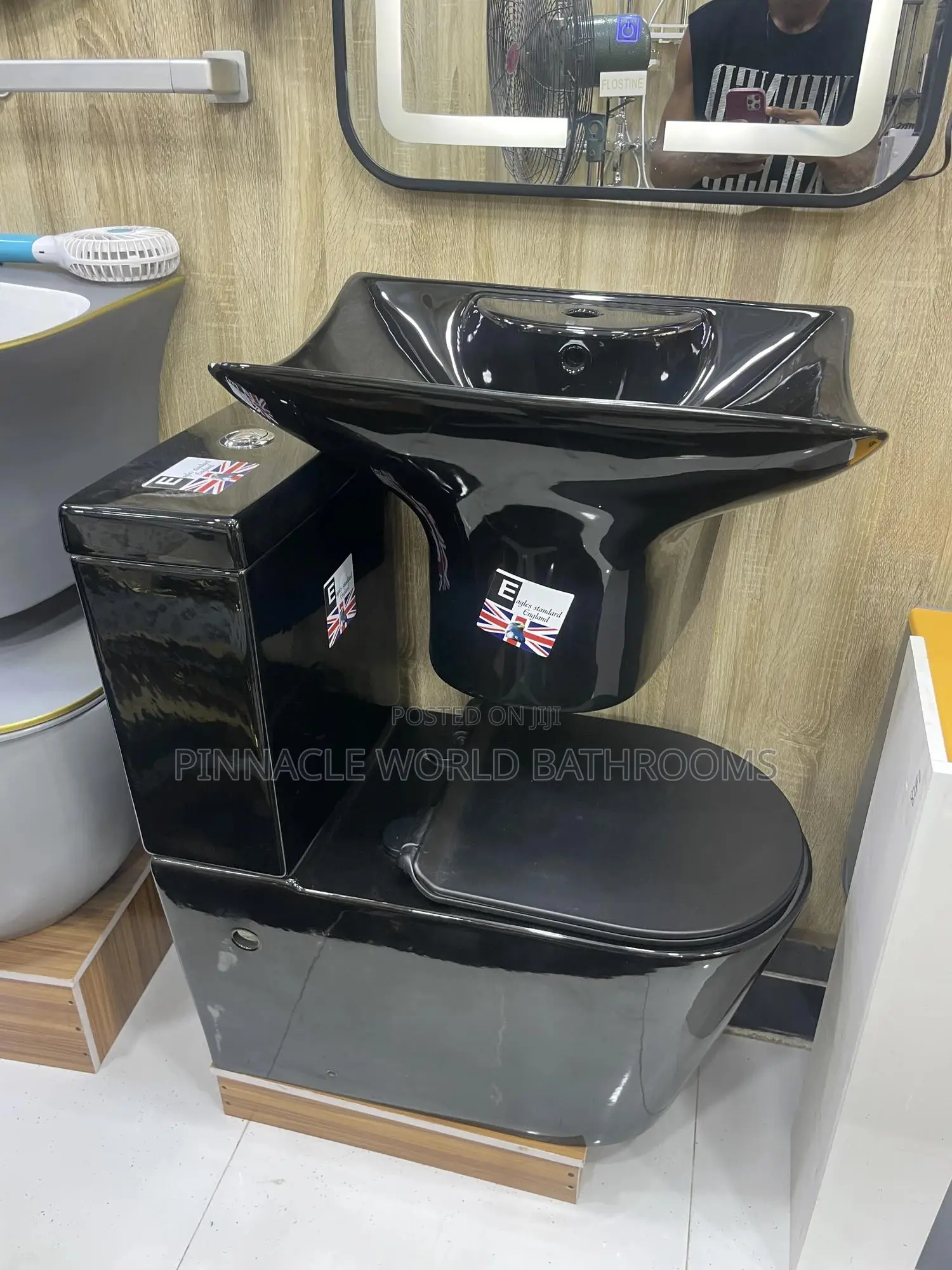Matt Black Executive WC Set 009