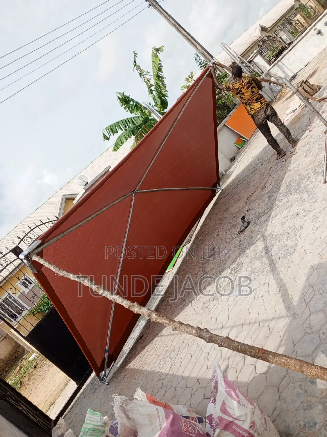 Carport for Homes and Gardens